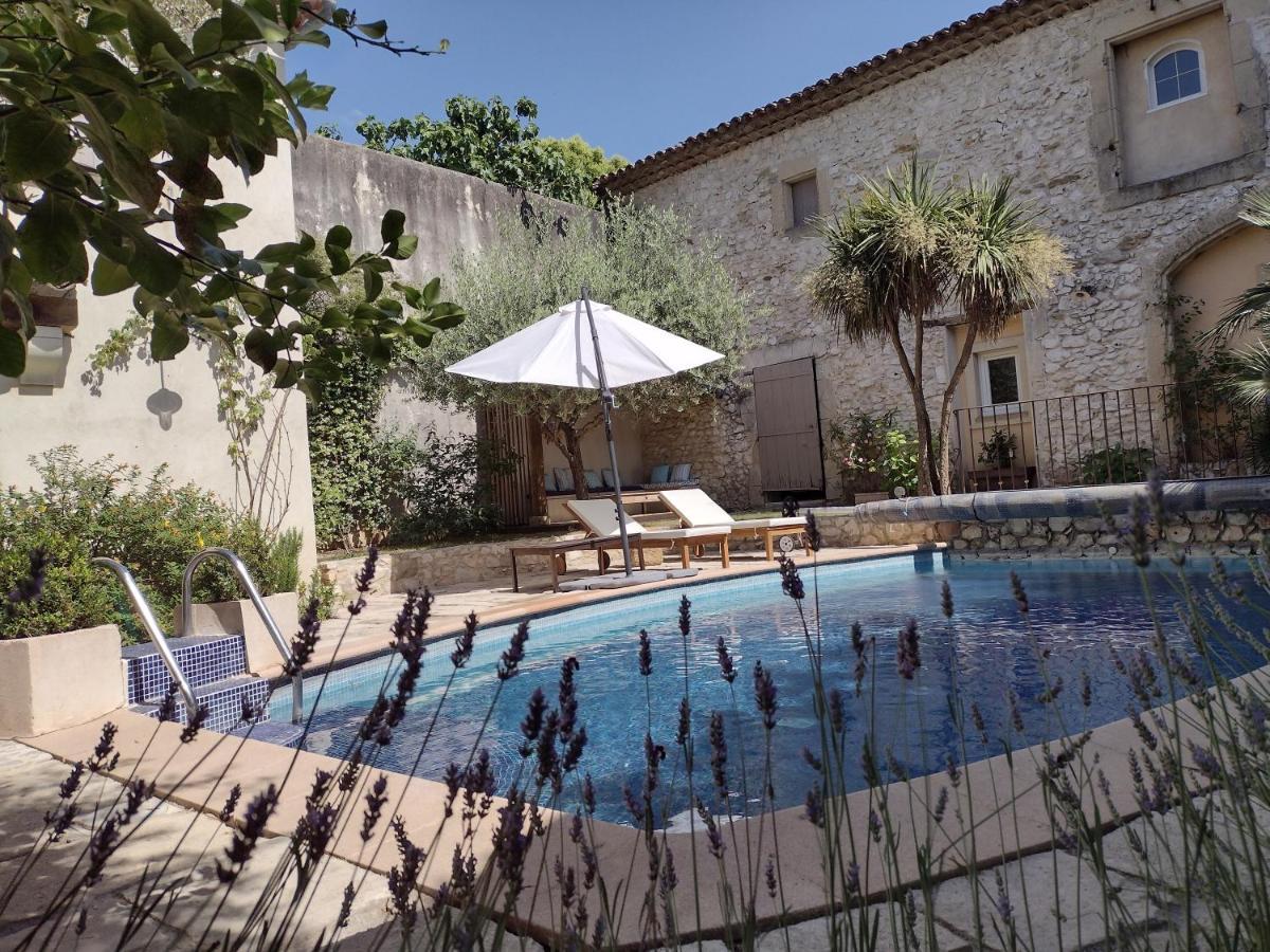 La Maison Des Autres, Piscine Chauffee, Chambres D'Hotes Proches Uzes, Nimes, Pont Du Gard Saint-Genies-de-Malgoires エクステリア 写真