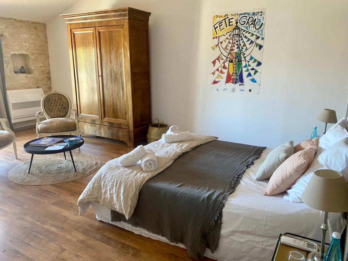 La Maison Des Autres, Piscine Chauffee, Chambres D'Hotes Proches Uzes, Nimes, Pont Du Gard Saint-Genies-de-Malgoires エクステリア 写真